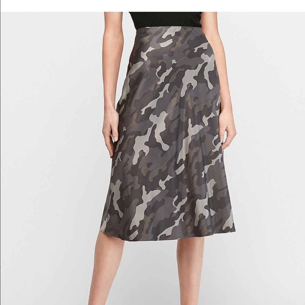 Camo skirt